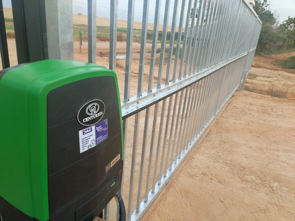 gate motor repairs paarl wellington garage door operator repair electric fence installation intercom system service, alarm security system, home and business automation access control product prices Riebeek Malmesbury stellenbosch franschhoek cape Town Western cape CCTV camera